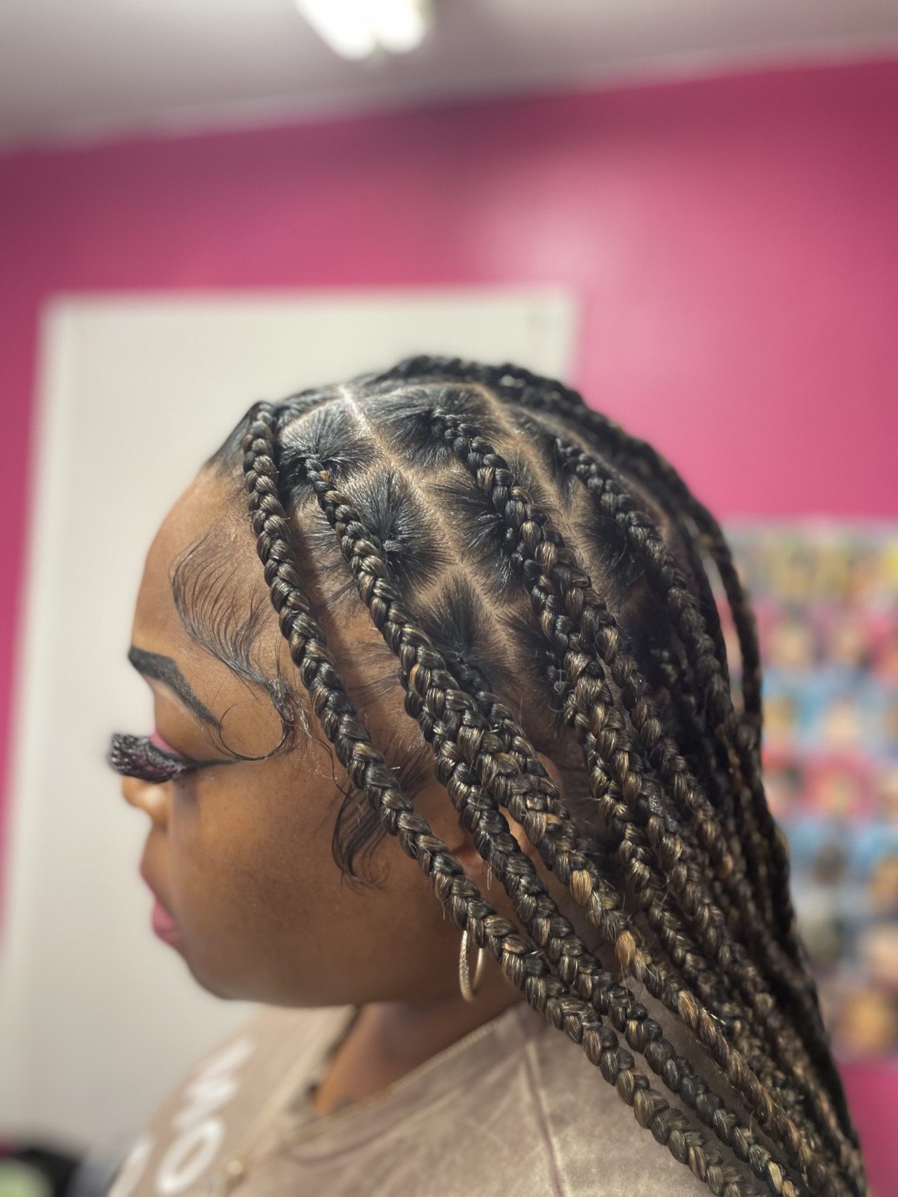 Knotless box braids hairstyle